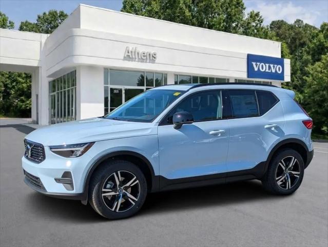 2026 Volvo XC40 Core, B5 AWD Gas (mild hybrid), Dark for sale in Athens, GA
