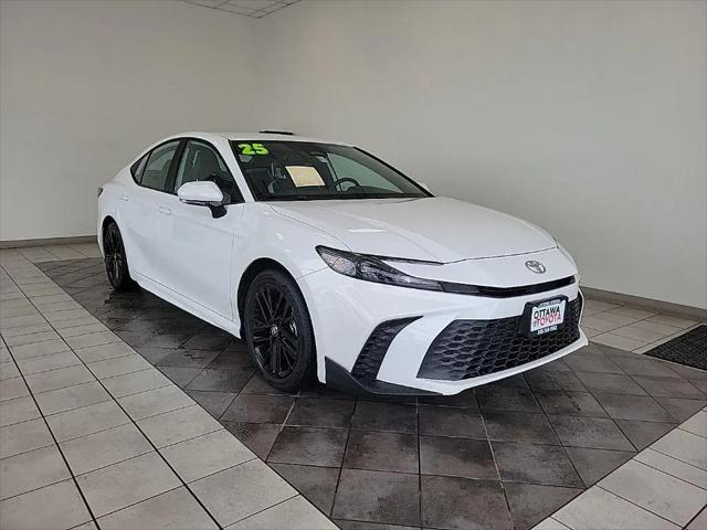 2025 Toyota Camry SE for sale in Ottawa, IL