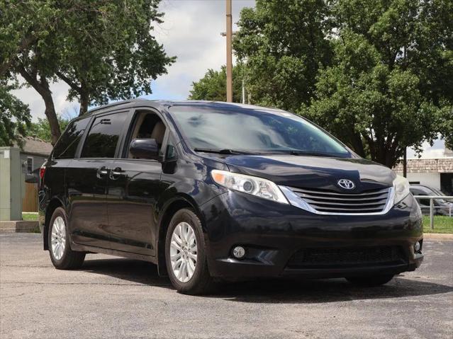 2015 Toyota Sienna XLE 8 Passenger for sale in Olathe, KS