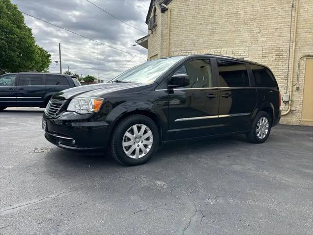 2015 Chrysler Town & Country Touring for sale in Watertown, WI