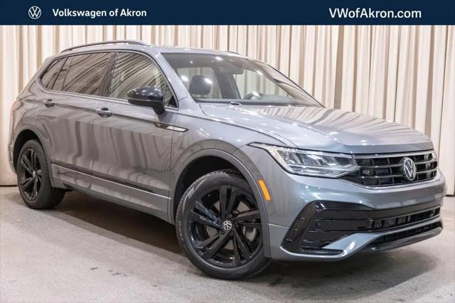 2023 Volkswagen Tiguan 2.0T SE R-Line Black for sale in Akron, OH