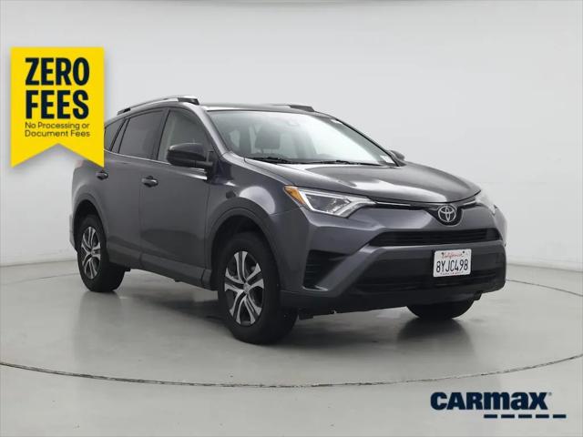 2017 Toyota RAV4 LE for sale in Buena Park, CA