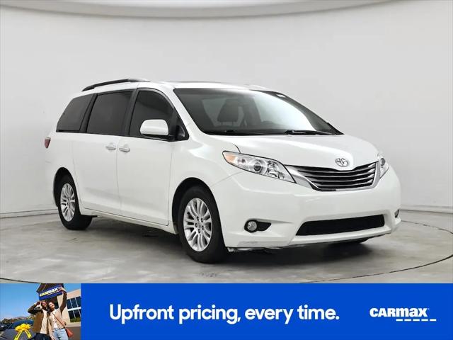 2016 Toyota Sienna XLE Premium 8 Passenger for sale in Charleston, SC