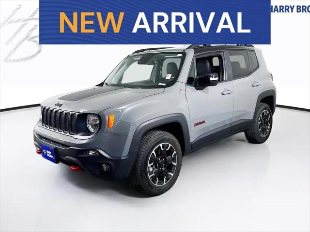 2023 Jeep Renegade Trailhawk 4x4 for sale in FARIBAULT, MN