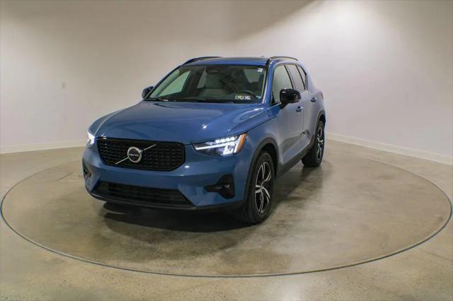 2023 Volvo XC40 B5 Plus Dark Theme for sale in Canonsburg, PA