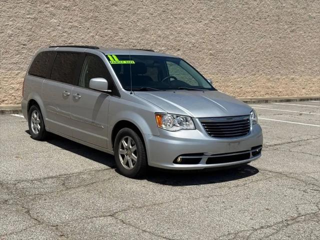 2011 Chrysler Town & Country Touring for sale near Newark, OH