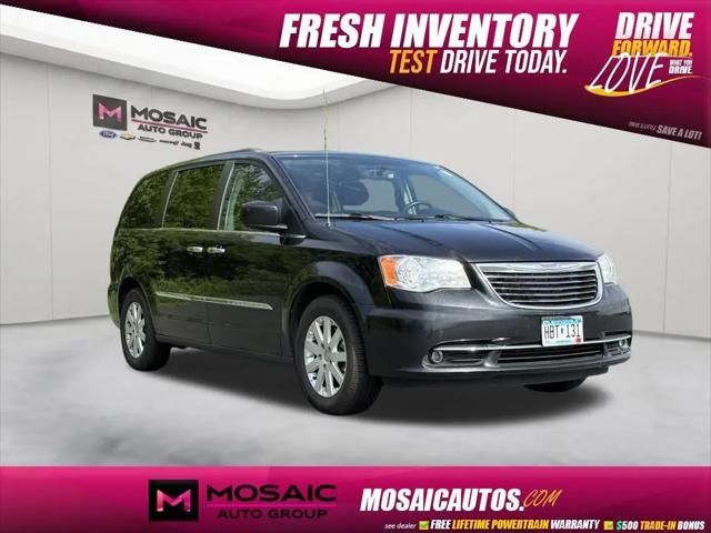 2015 Chrysler Town & Country Touring for sale in Zumbrota, MN