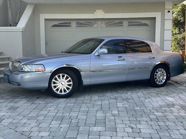 2007 Lincoln Town Car Signature for sale in New Port Richey, FL