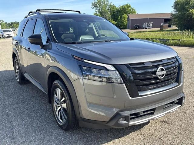 2023 Nissan Pathfinder SL 4WD for sale in Wayland, MI