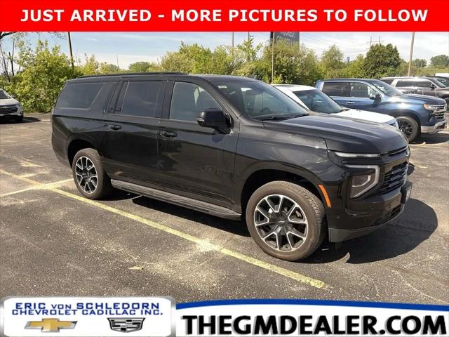 2025 Chevrolet Suburban 4WD RST for sale in Saukville, WI
