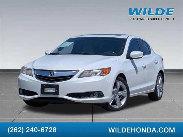 2013 Acura ILX 2.0L for sale in Waukesha, WI
