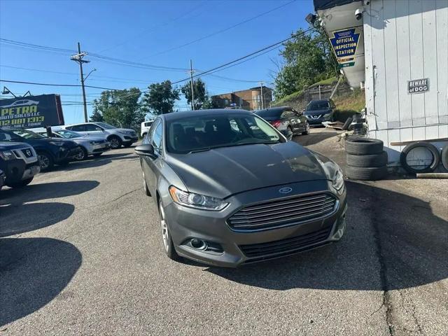 2015 Ford Fusion SE for sale in Pittsburgh, PA