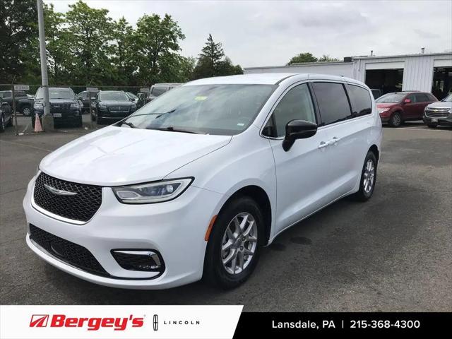 2024 Chrysler Pacifica Touring L for sale in Lansdale, PA