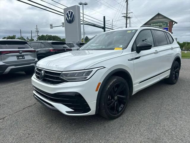 2024 Volkswagen Tiguan 2.0T SE R-Line Black for sale in Wexford, PA
