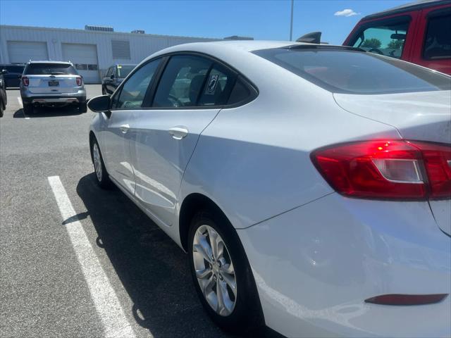 2019 Chevrolet Cruze LS