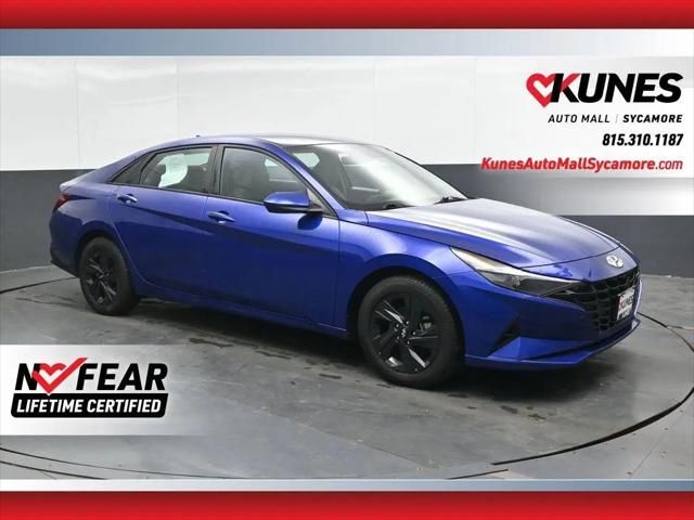 2023 Hyundai Elantra Hybrid Blue for sale in Sycamore, IL