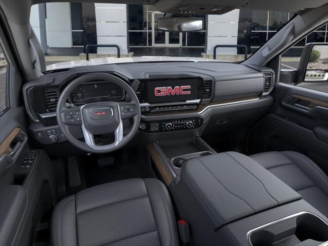 2026 GMC Sierra 2500HD Crew Cab, Standard Bed, SLT, 4WD