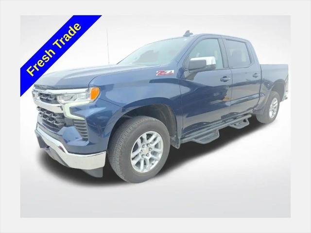 2022 Chevrolet Silverado 1500 4WD Crew Cab Standard Bed LT for sale in Centralia, MO