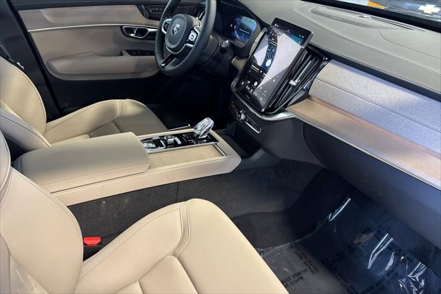 2026 Volvo XC90 Plug-In Hybrid Plus, T8 AWD, Electric/Gasoline, Bright, 7 Seats