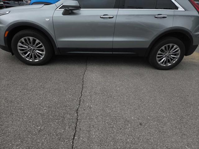 2024 Cadillac XT4 AWD Premium Luxury