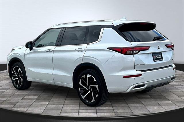 2022 Mitsubishi Outlander SEL Special Edition 2WD