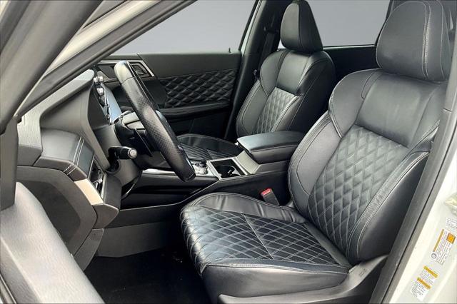 2022 Mitsubishi Outlander SEL Special Edition 2WD