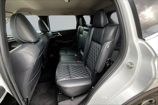 2022 Mitsubishi Outlander SEL Special Edition 2WD