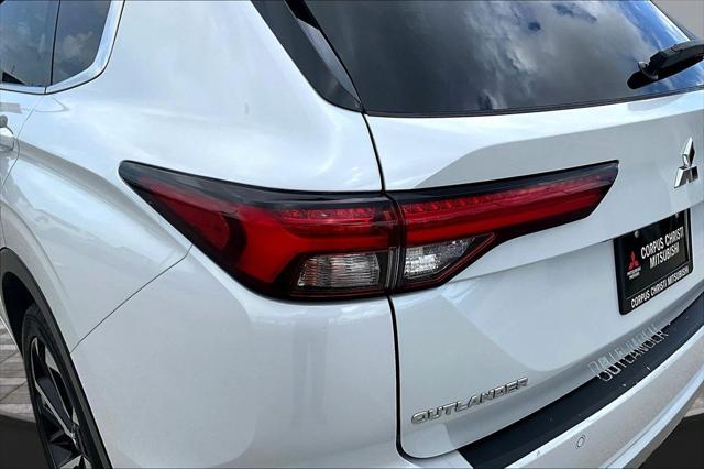 2022 Mitsubishi Outlander SEL Special Edition 2WD