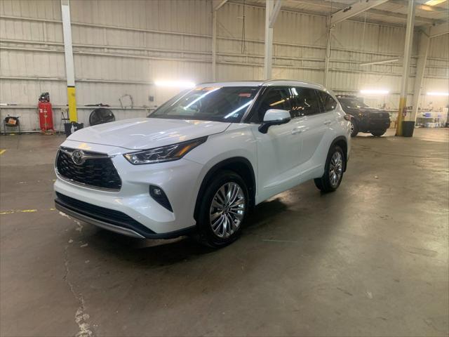 2026 Toyota Highlander Platinum for sale near Marietta, OH