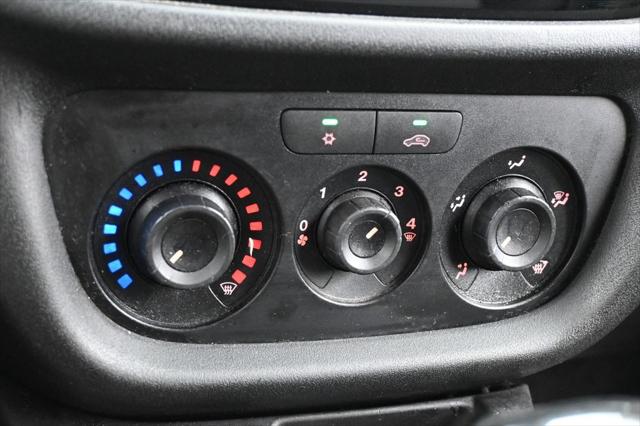 2015 Ram ProMaster City Cargo Van Tradesman SLT