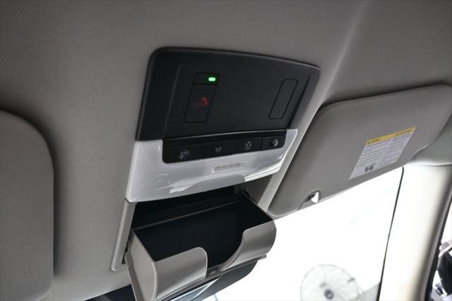 2024 Nissan Pathfinder SV FWD