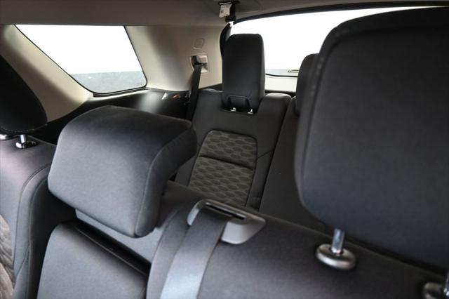 2024 Nissan Pathfinder SV FWD