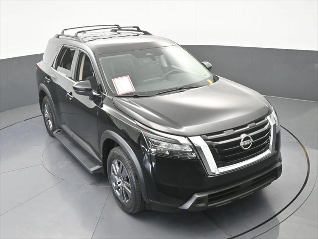 2024 Nissan Pathfinder SV FWD