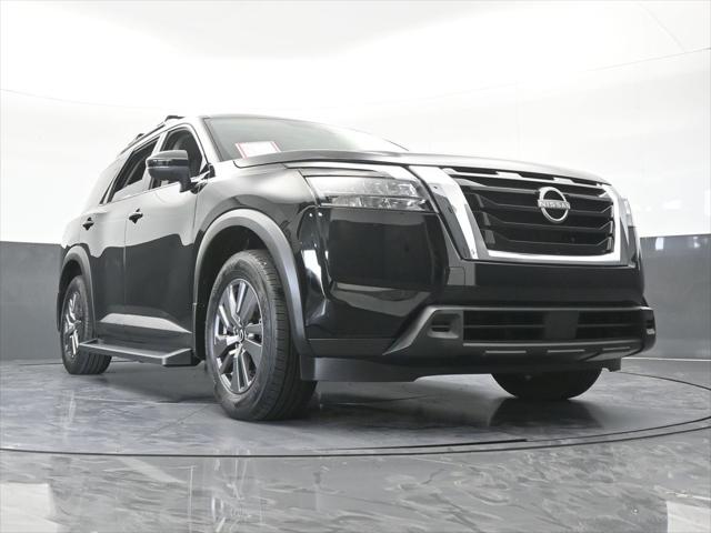 2024 Nissan Pathfinder SV FWD