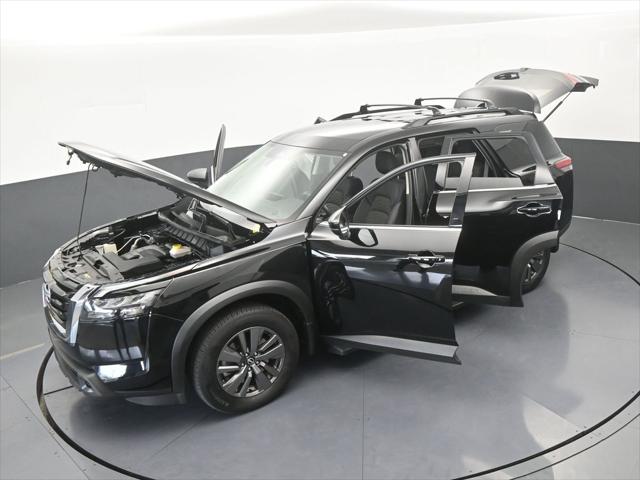 2024 Nissan Pathfinder SV FWD