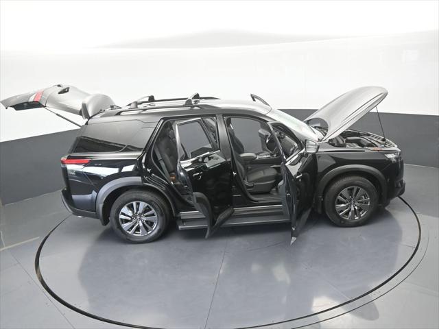 2024 Nissan Pathfinder SV FWD