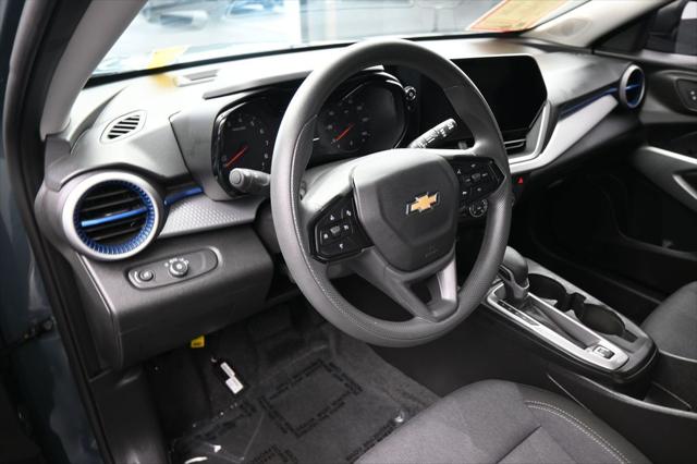2025 Chevrolet Trax FWD LS