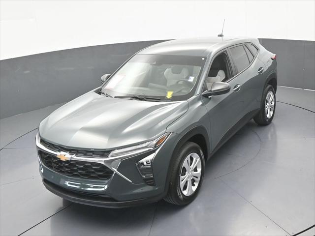 2025 Chevrolet Trax FWD LS