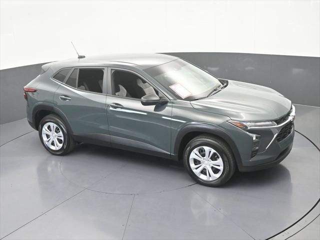 2025 Chevrolet Trax FWD LS
