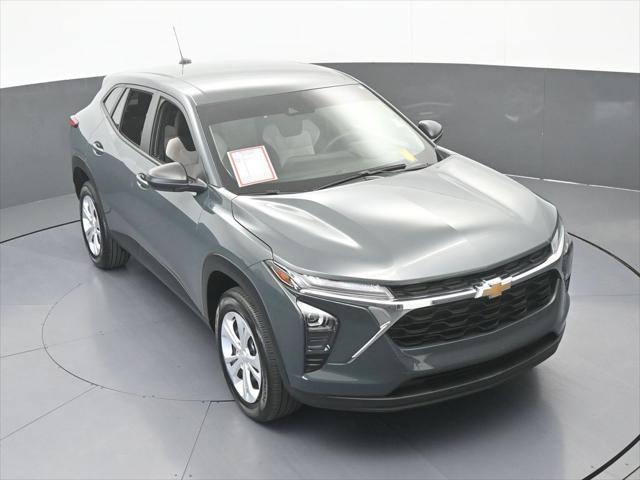 2025 Chevrolet Trax FWD LS