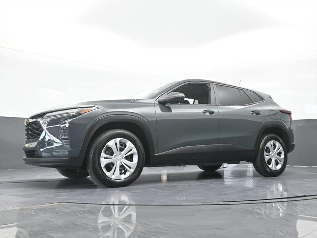 2025 Chevrolet Trax FWD LS