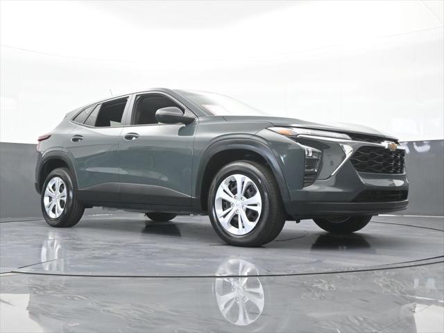 2025 Chevrolet Trax FWD LS