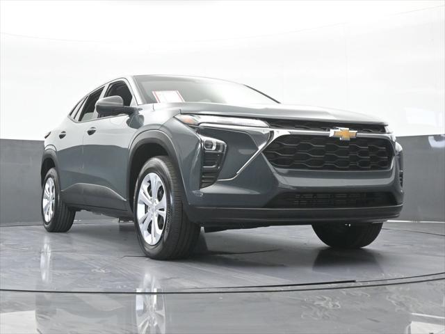 2025 Chevrolet Trax FWD LS