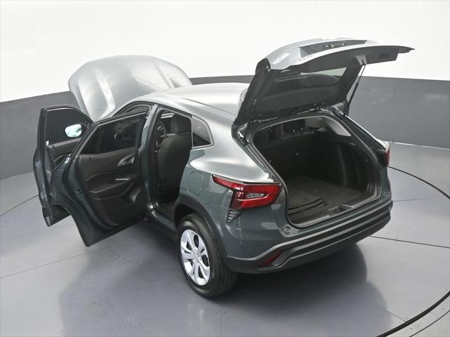 2025 Chevrolet Trax FWD LS