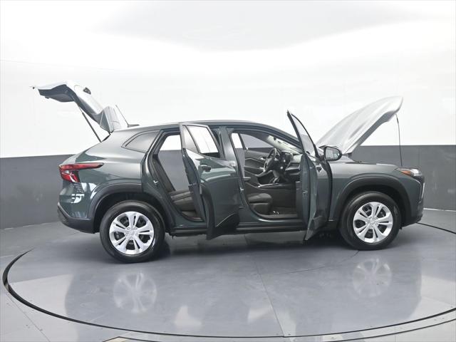 2025 Chevrolet Trax FWD LS