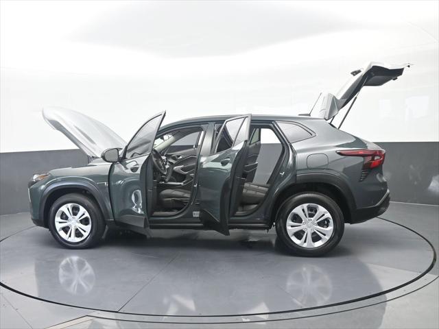 2025 Chevrolet Trax FWD LS