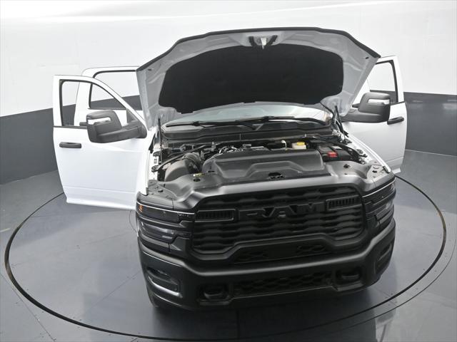 2026 Ram 3500 Tradesman Crew Cab 4x4 6'4" Box