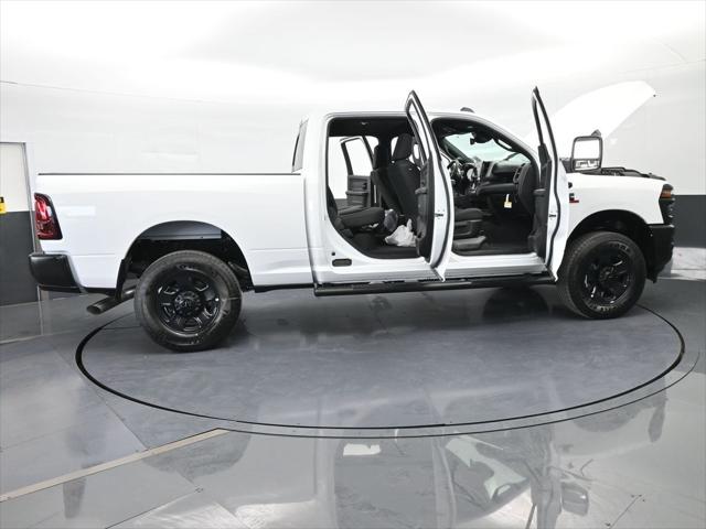 2026 Ram 3500 Tradesman Crew Cab 4x4 6'4" Box
