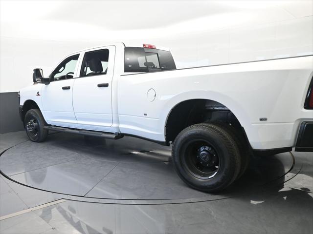 2026 Ram 3500 Tradesman Crew Cab 4x4 8' Box