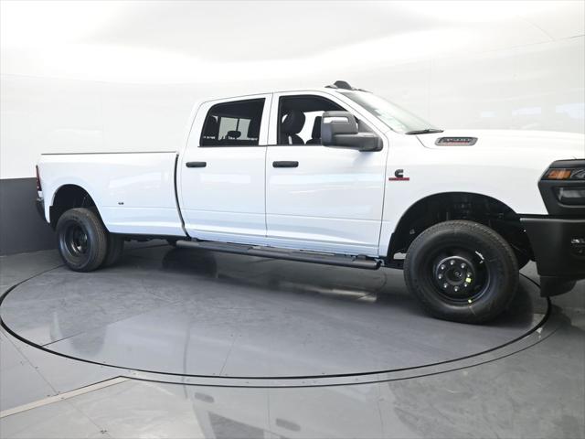 2026 Ram 3500 Tradesman Crew Cab 4x4 8' Box